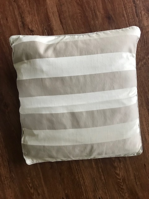 Povlaky na polštář, stínidlo lampy IKEA+ZDARMA doplňky