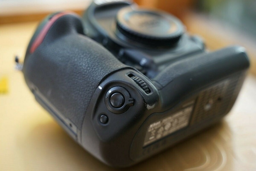 Nikon D5 XQD verze těla profesionální FX plnoformátová zrcad