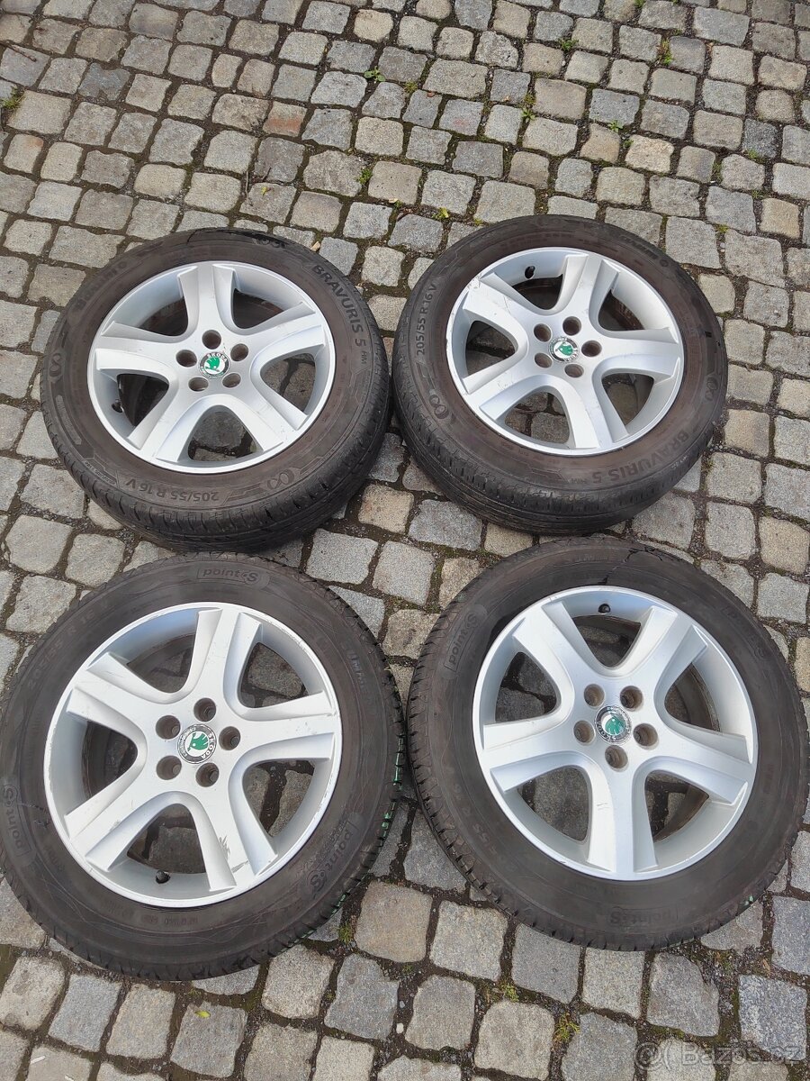 Prodám orig alu 16 škoda Octavia I 5x100 ET 42 letní pneu