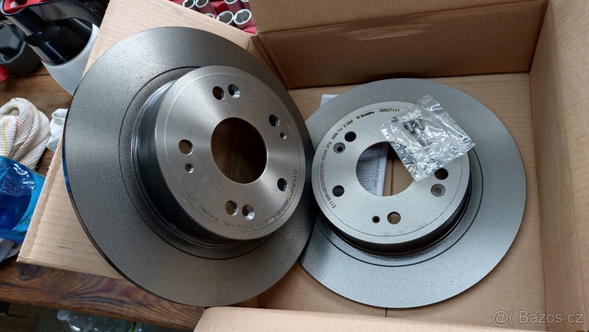 Nové brzdové kotouče BREMBO 08.B271.11