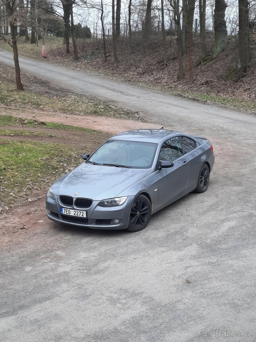 BMW e93