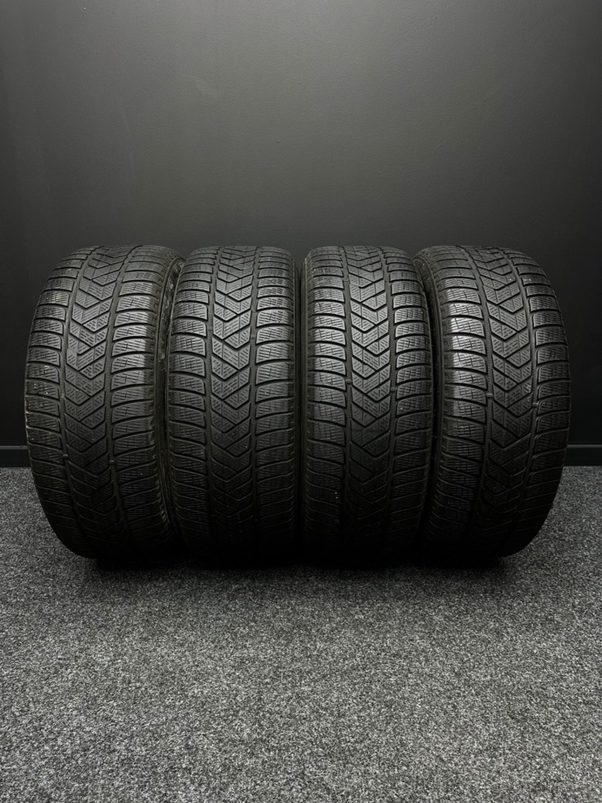 Sada pneu Pirelli 235/60/18 107H