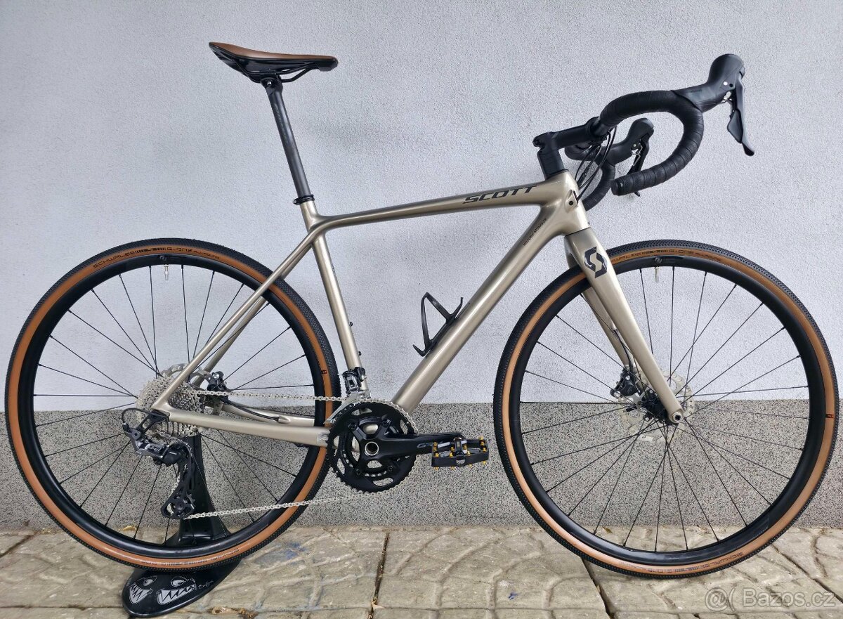 Gravel Scott Addict 20 Carbon GRX – velikost 52