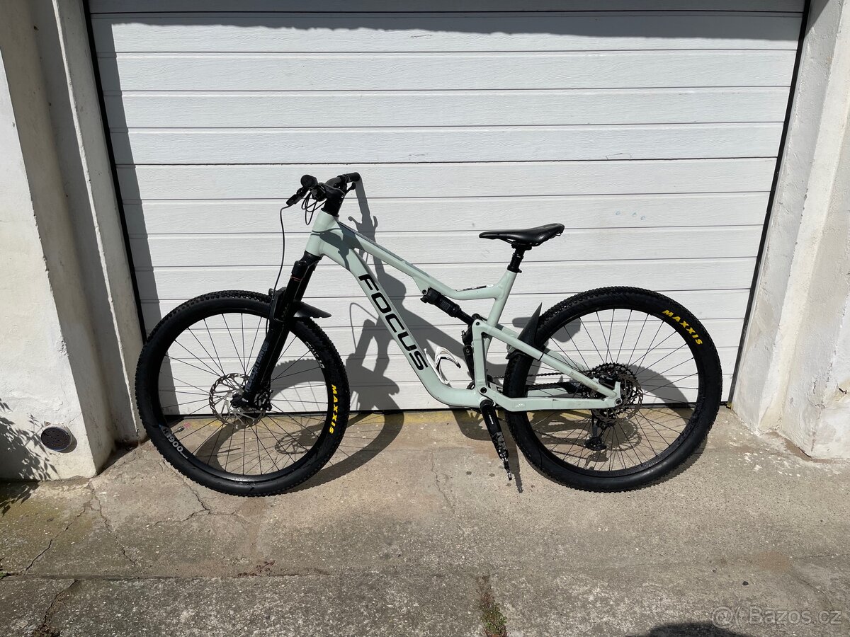Celoodpružené kolo Focus Jam 6.8 XL