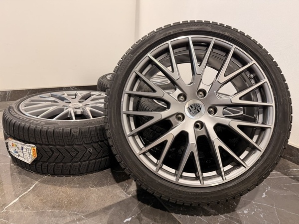 original panamera 976 r21 9766012025AA 2024