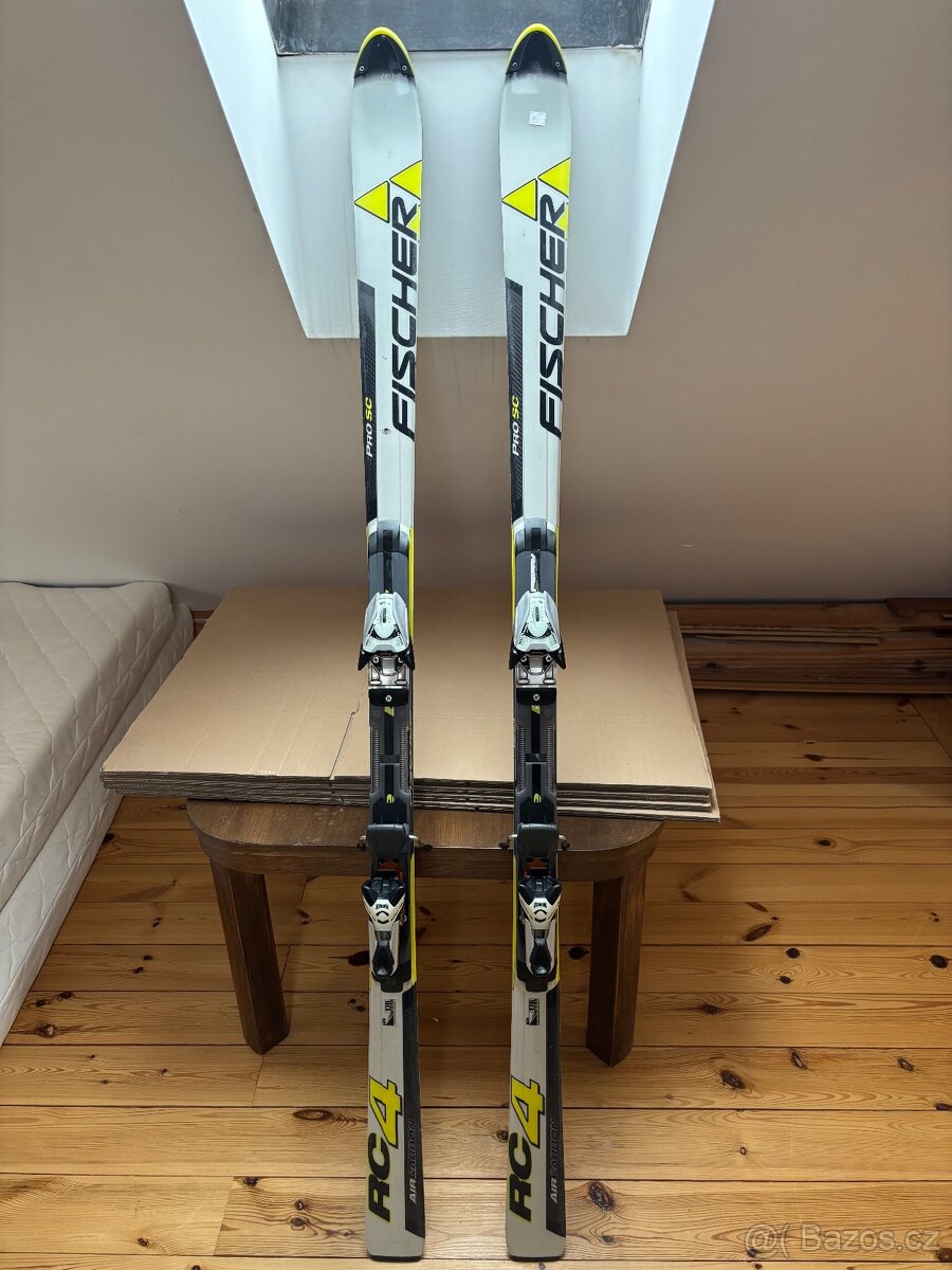 Sjezdové lyže FISCHER RC4 176 cm, Marker titanum1200