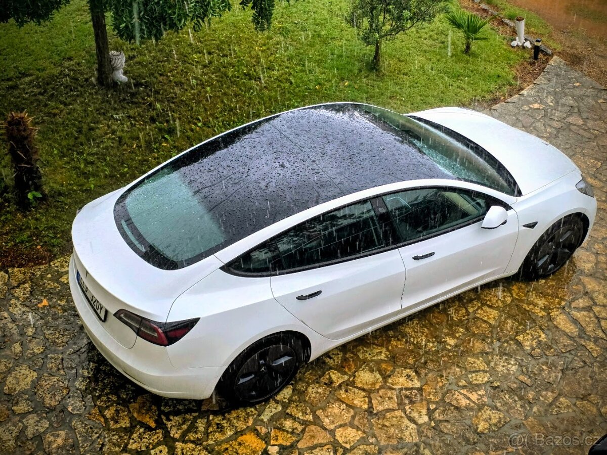 Tesla 3 Standard Range Plus