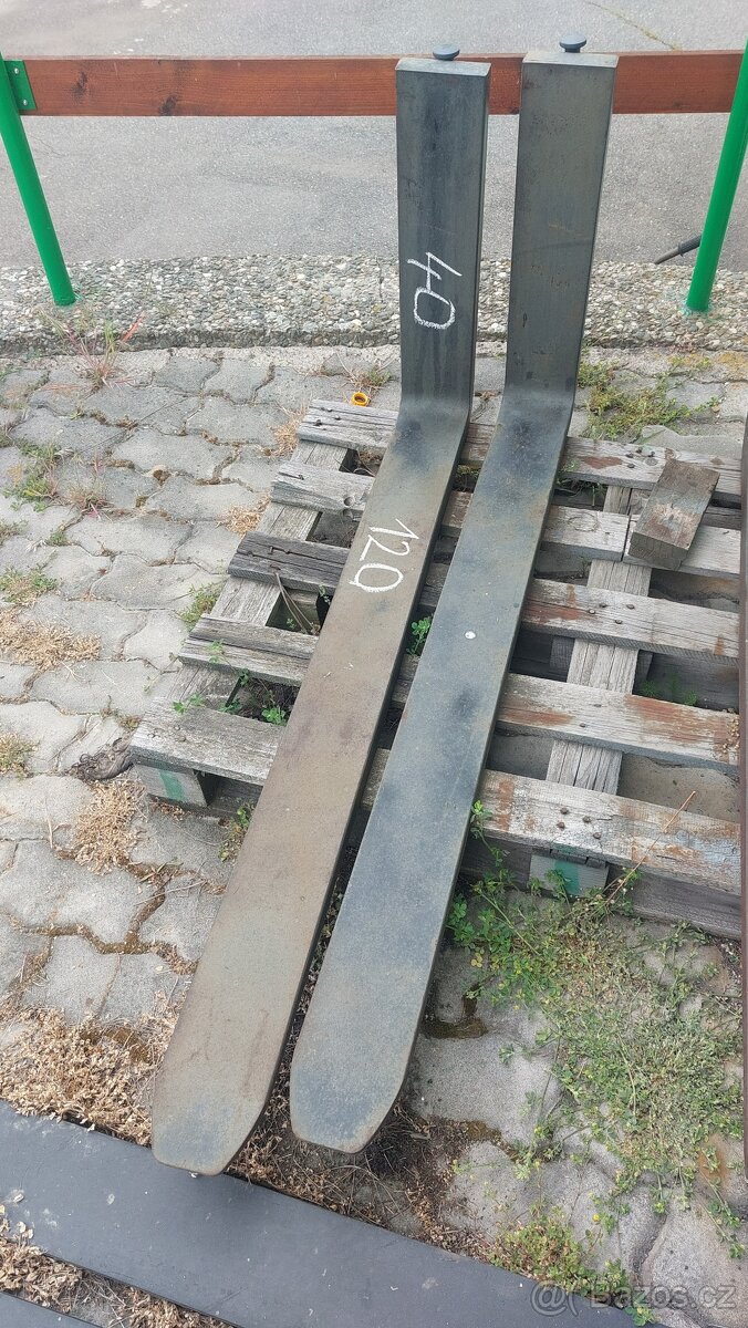 Nosné vidlice 120/40