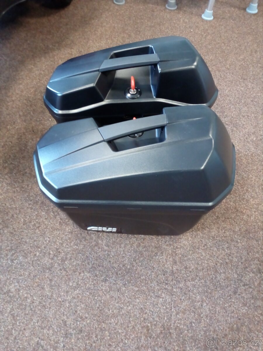 Prodám Givi kufry E22N