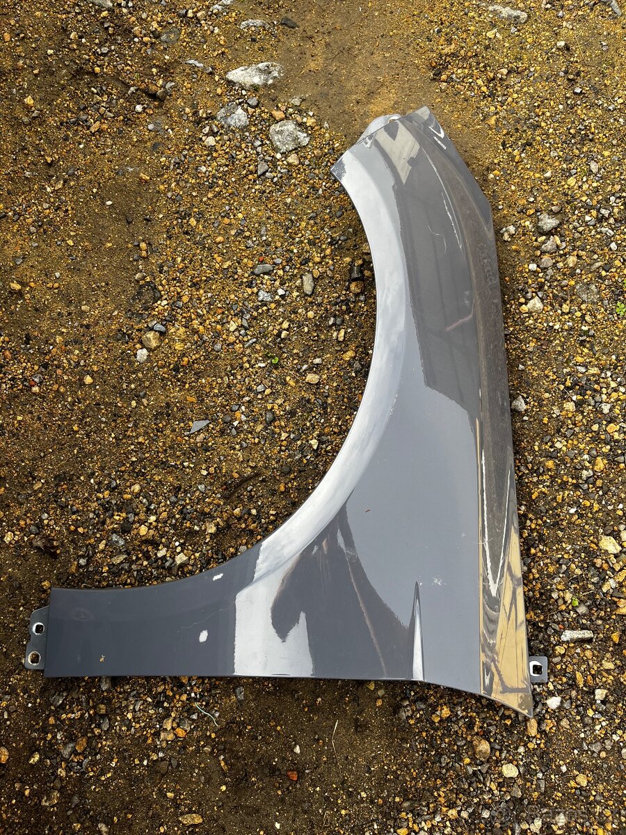 Ford Focus Mk3 (2011-2018) - Levý přední blatník