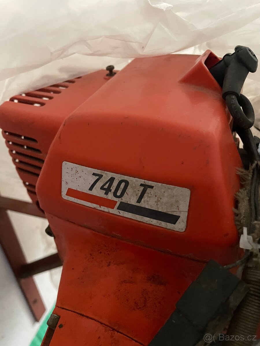 Oleomac křovinořez