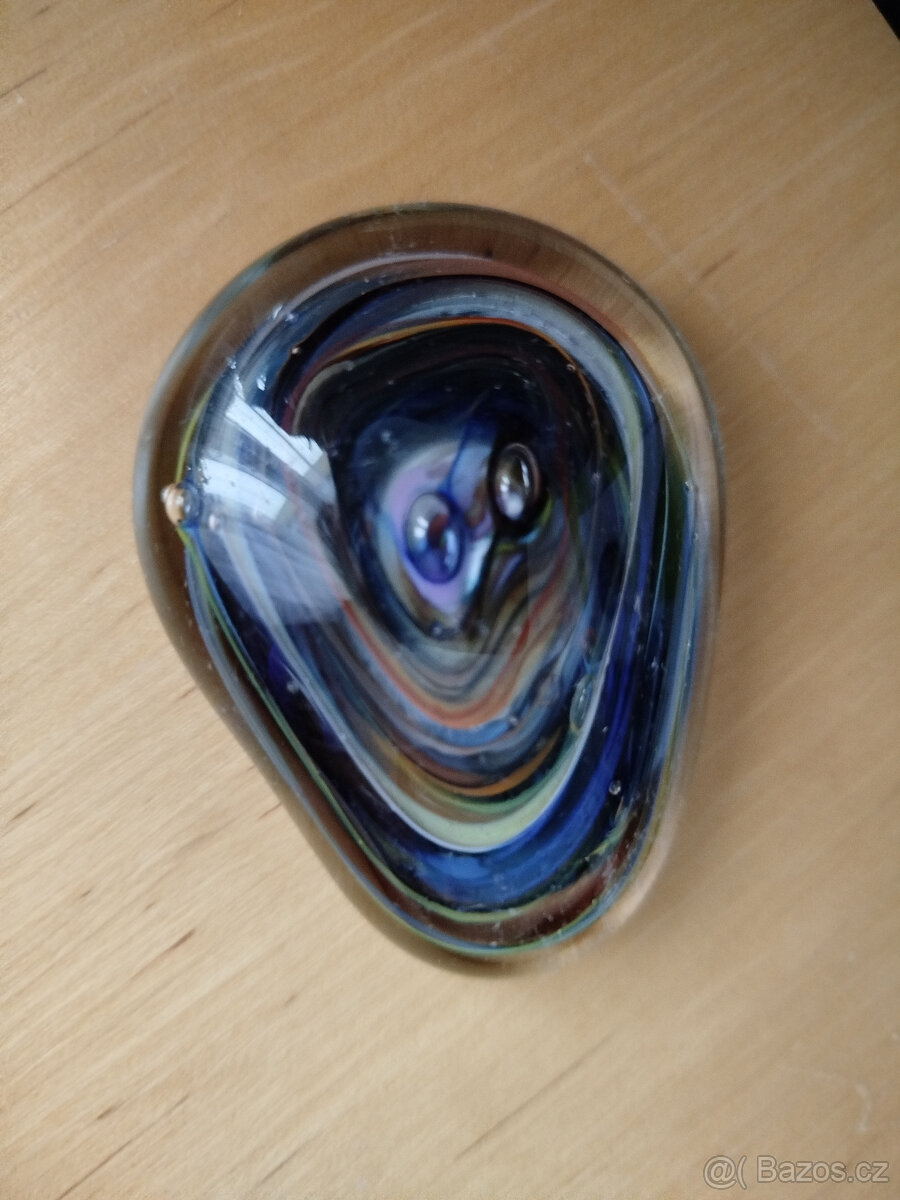 skleněné těžítko Huť Princ