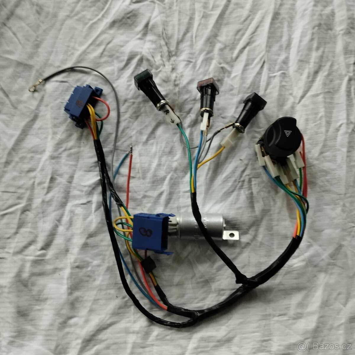 elektroinstalace varovné světla