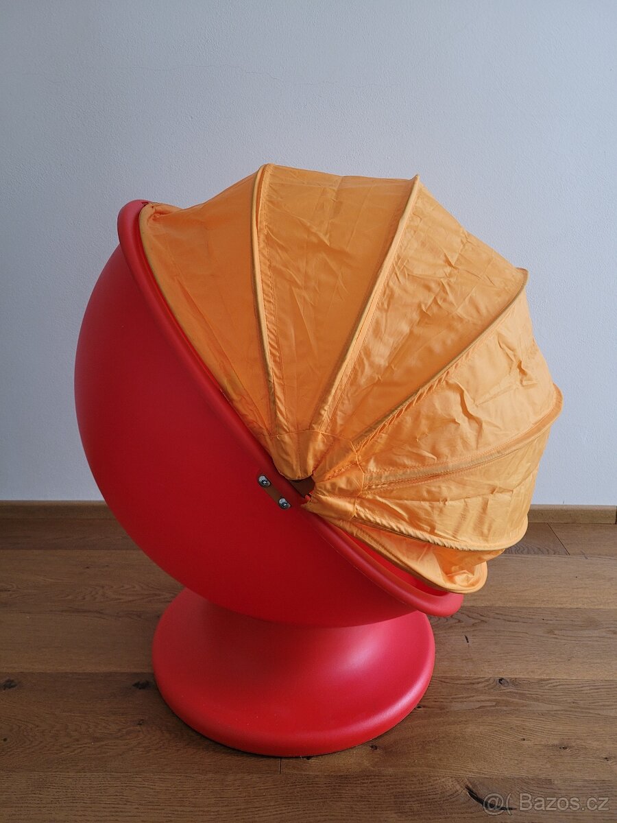 Otočné křesílko vajíčko Ikea