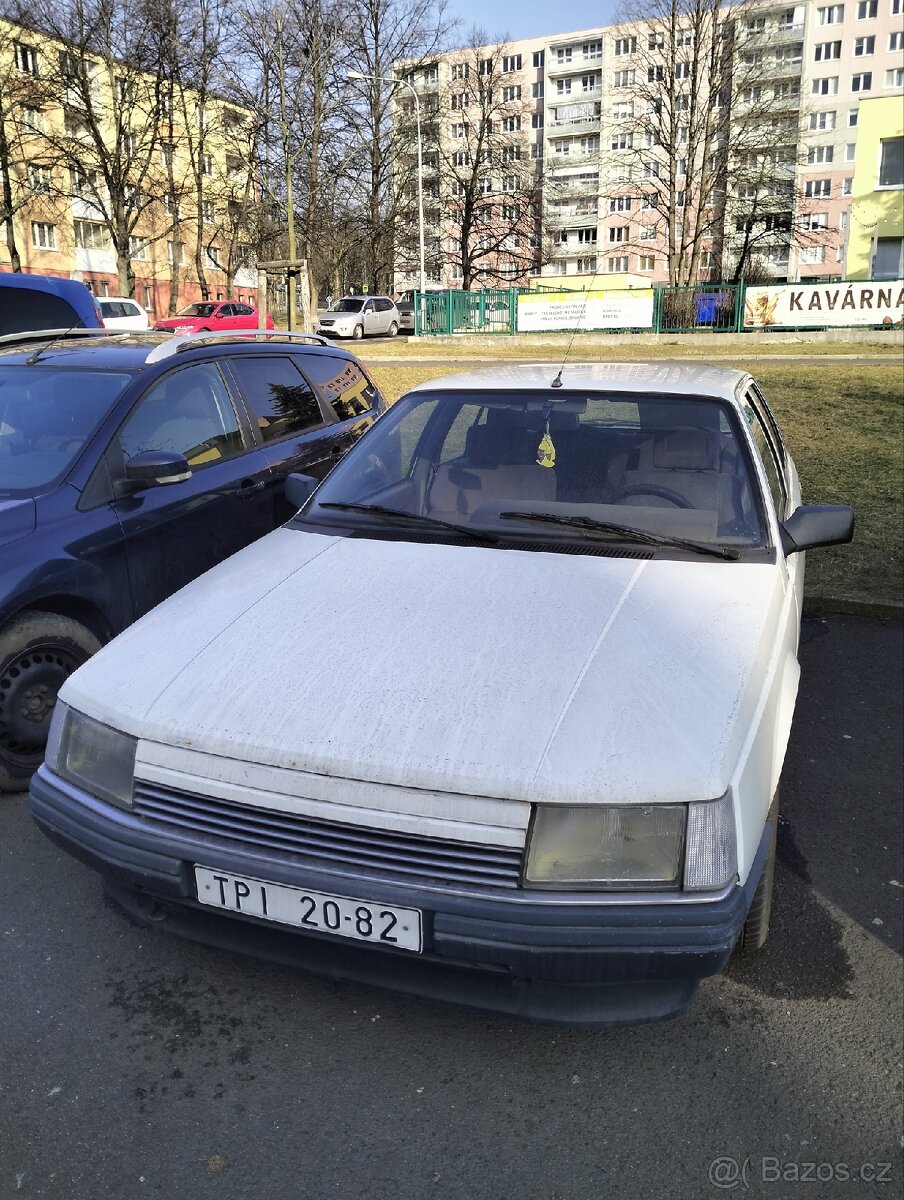 Renault R25