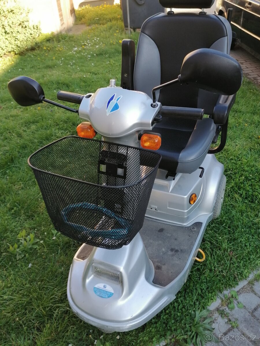 Elektro tříkolka,el.skútr nejen pro seniory