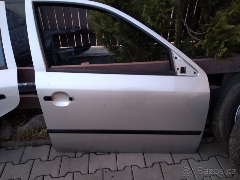 Škoda Octavia boční dveře