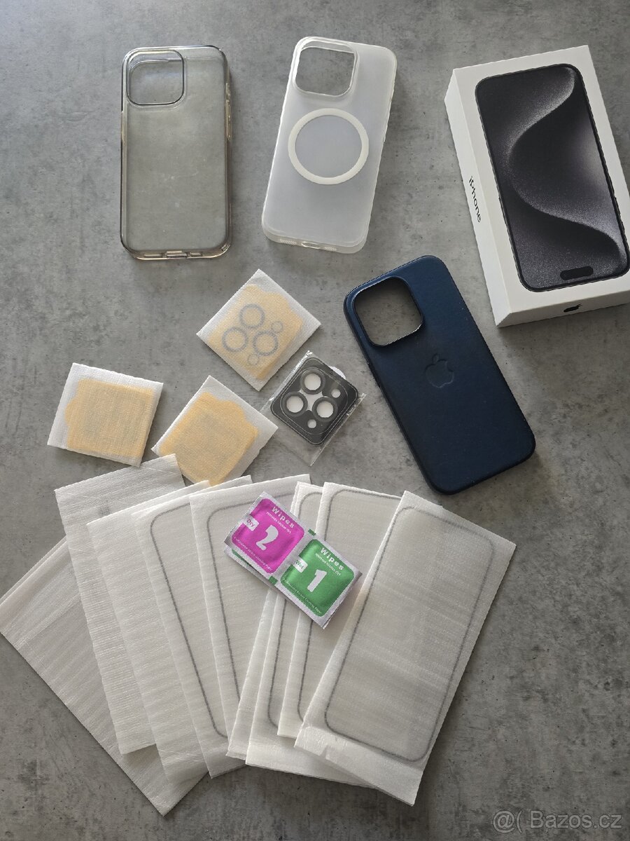 iPhone 15 Pro 128 GB, černý