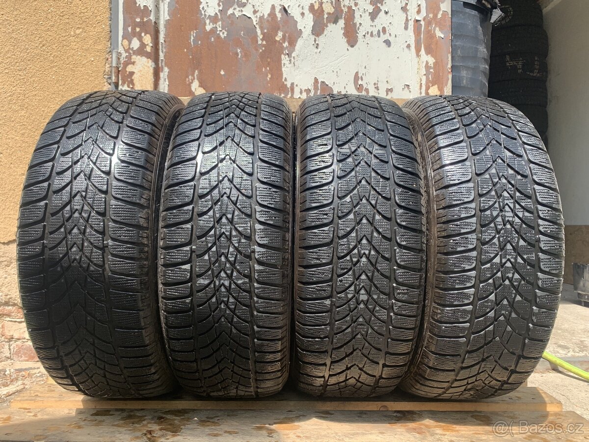 4ks 225/55/18 Dunlop/2020/102H/zimní pneu 6m