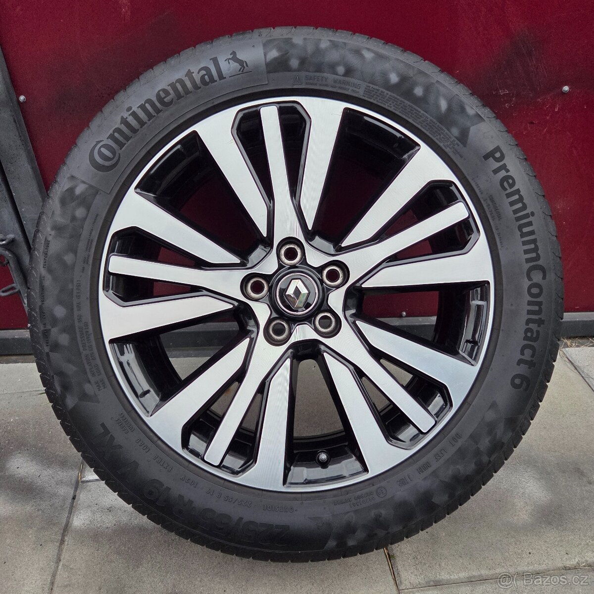 19"KRÁSNÁ LETNÍ OBUTÁ ALU KOLA ORIGINÁL RENAULT KOLEOS