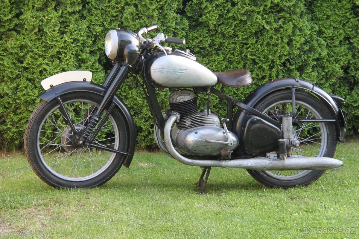Jawa 250 typ 11 pérák 1950