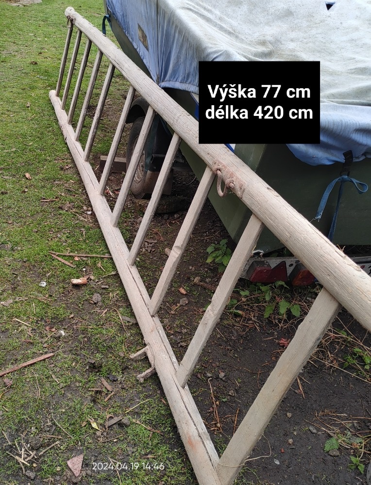 Bočnice na žebřiňák