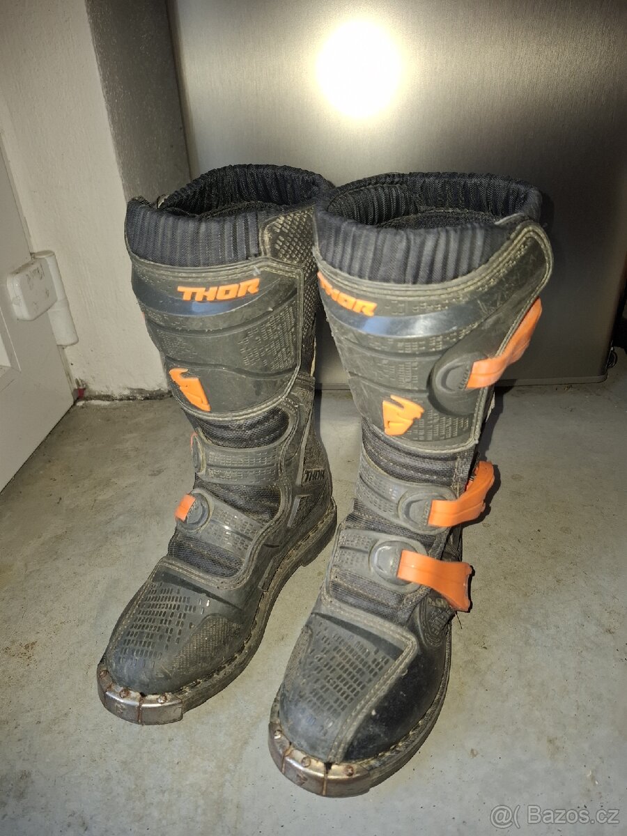 Dětské motokrosové boty Thor velikost 33