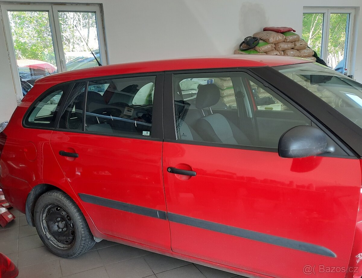 nd ze škoda fabia 2, 1.4.TSI 63kW, červená