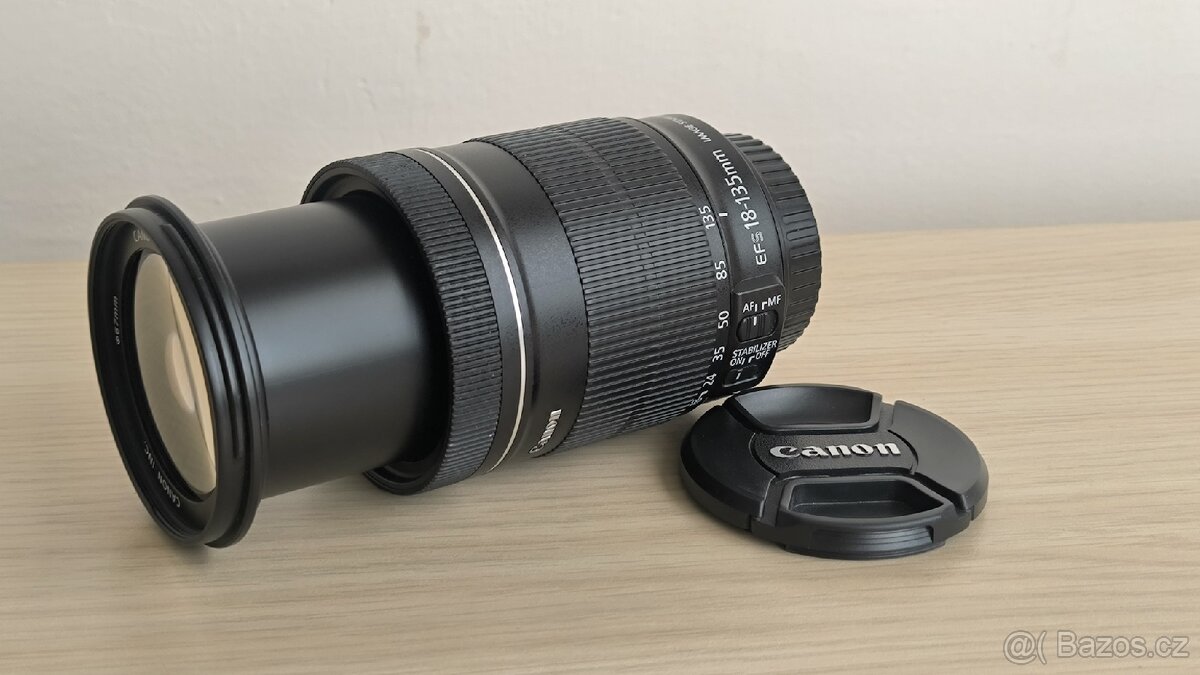 Canon EF-S 18-135mm f/3.5-5.6 IS STM