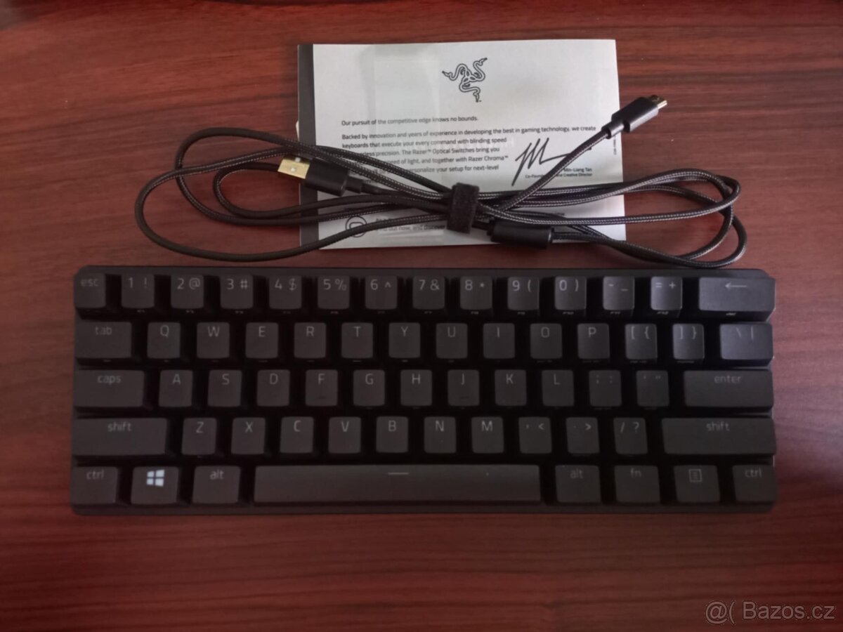 Razer Huntsman Mini (Purple Switch) - US INTL (Vada RGB)