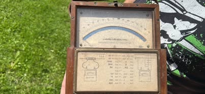Historický millivoltmetr Hartmann & Braun, typ V11n (Frankfu