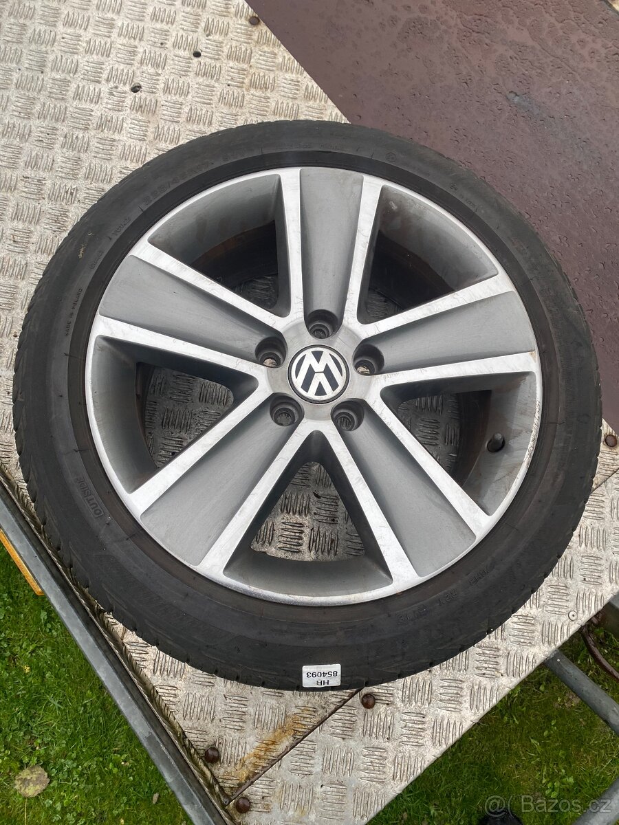 Vw 5x112 r17 7,5j et47 225/45 letní