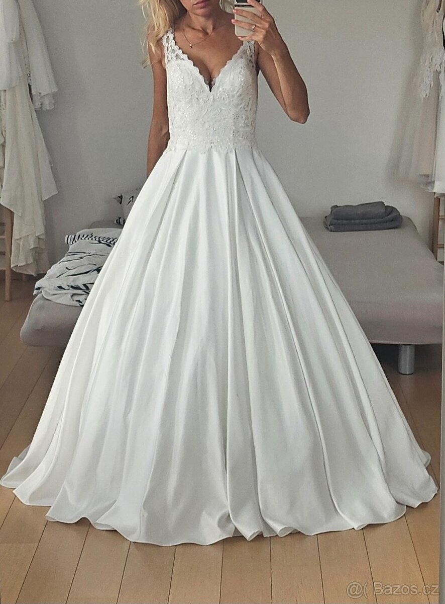 nové princeznovské saténové šaty s ramínky l-xl 44-46