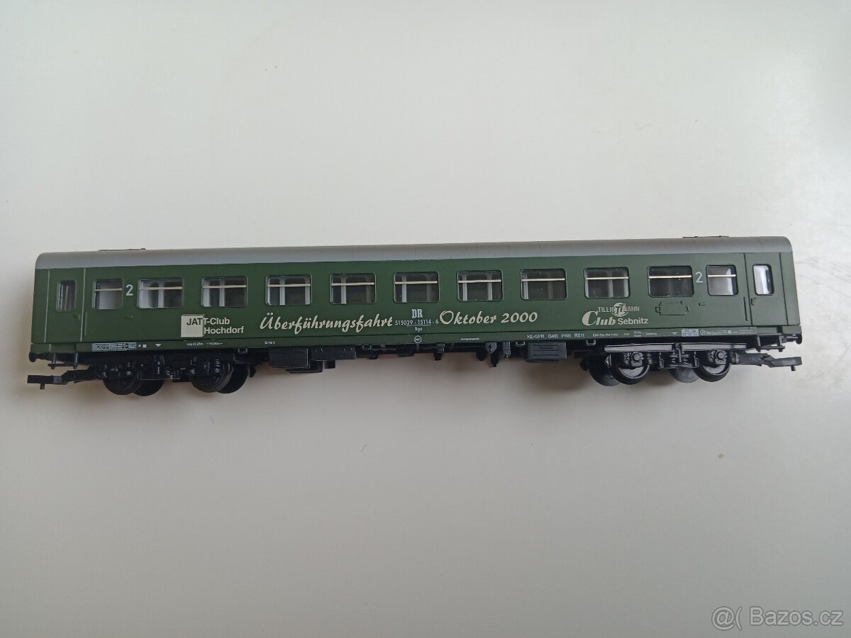 TT, čtyřosý modernizovaný osobní vůz 2. tř. býv. DR, JATT