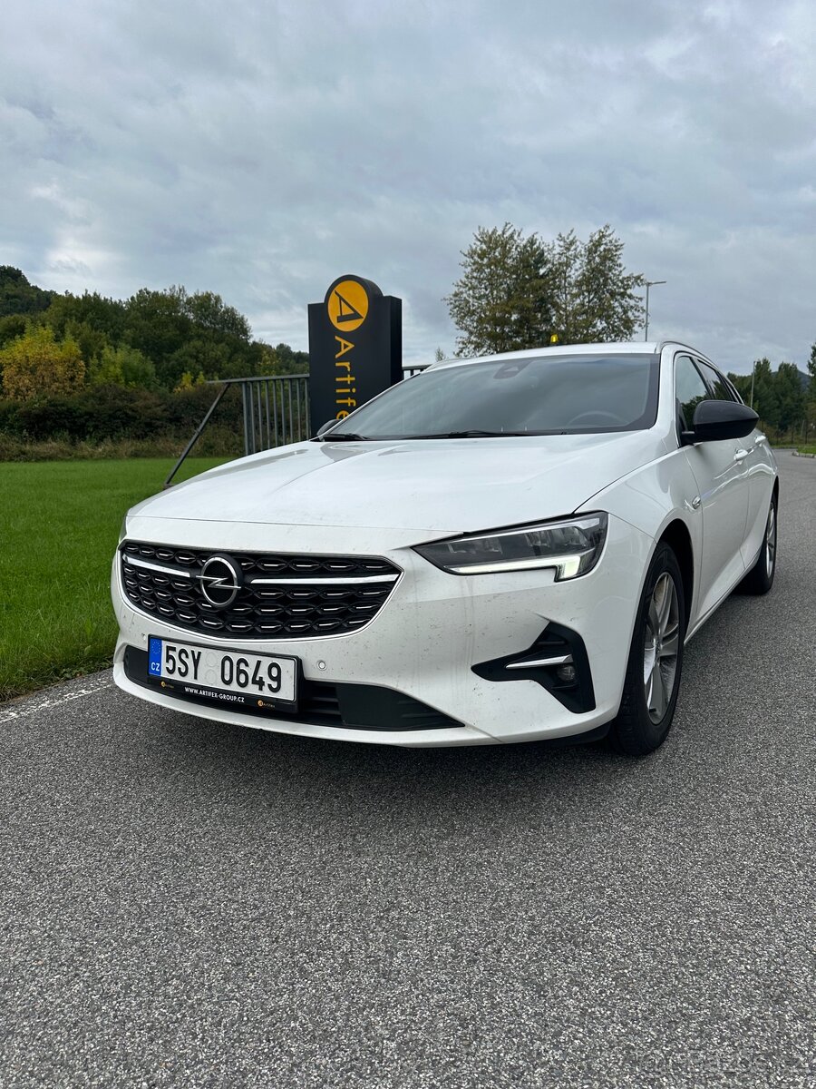 Opel insignia 11/2022