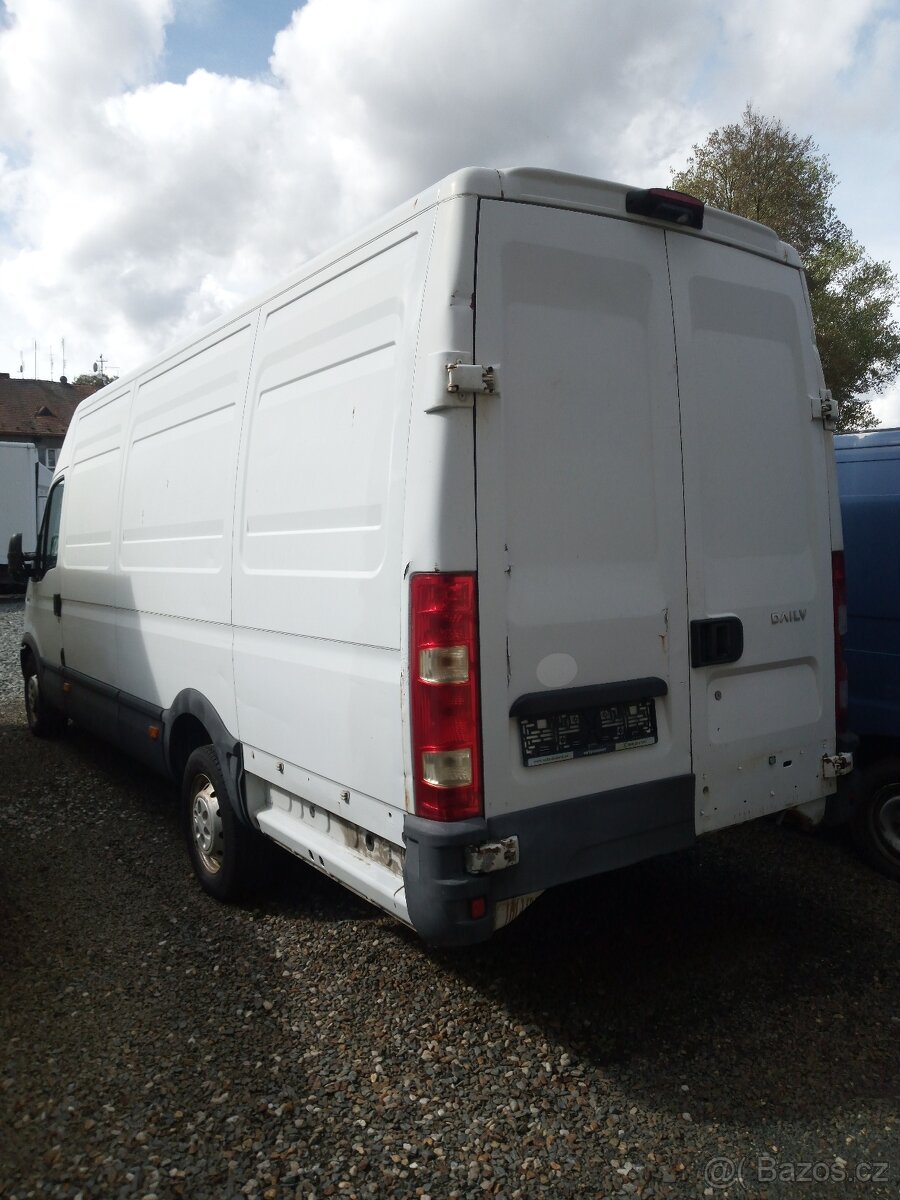 IVECO DAILY 50C18 MAXI 7MÍST,R.V.09-NÁHRADNÍ DÍLY