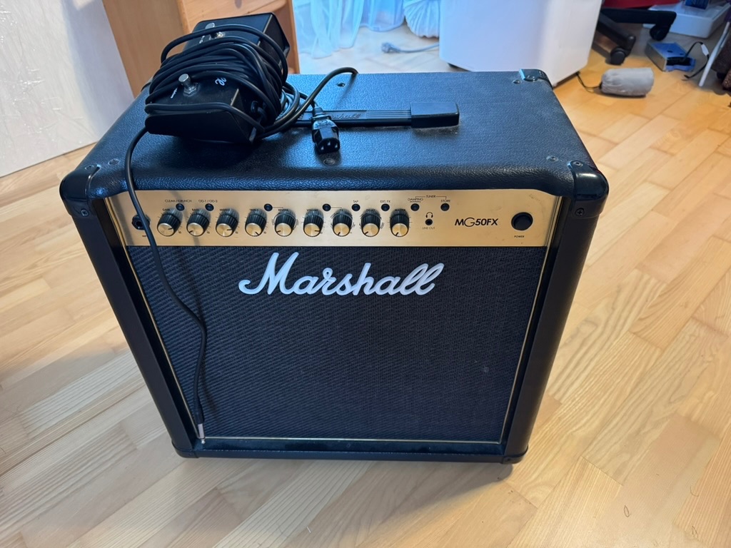 Marshall MG50FX