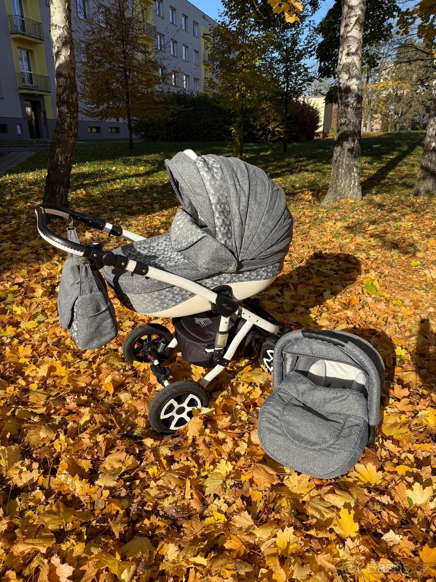 Kočárek ADAMEX - Barletta