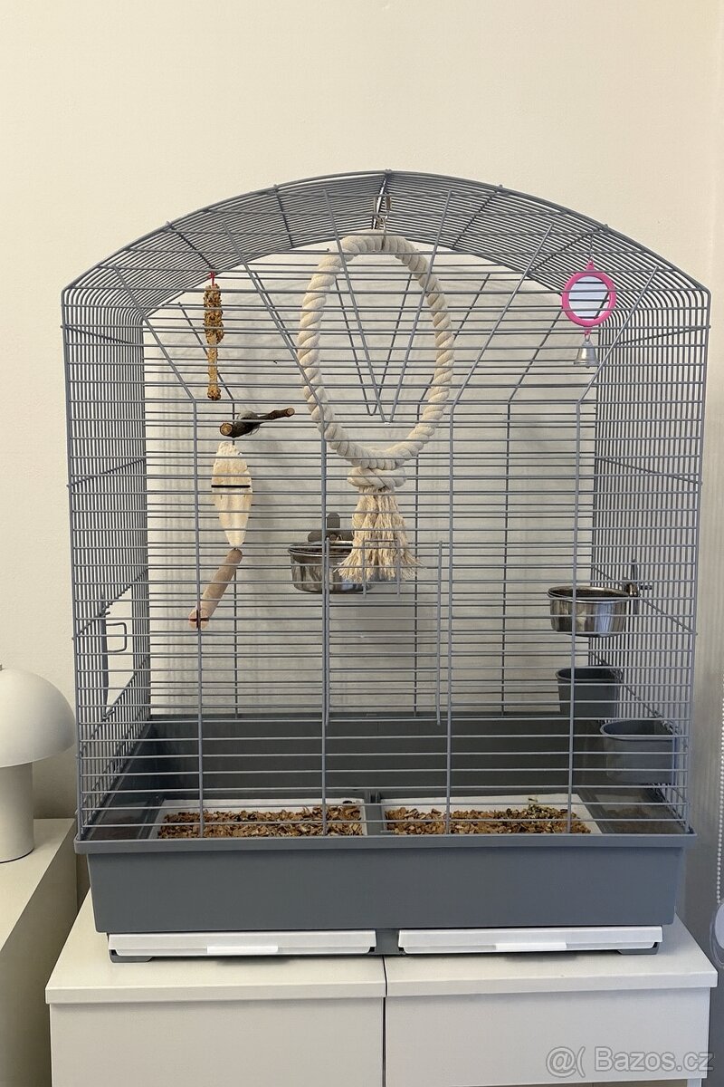 Klec pro ptáky, papoušky