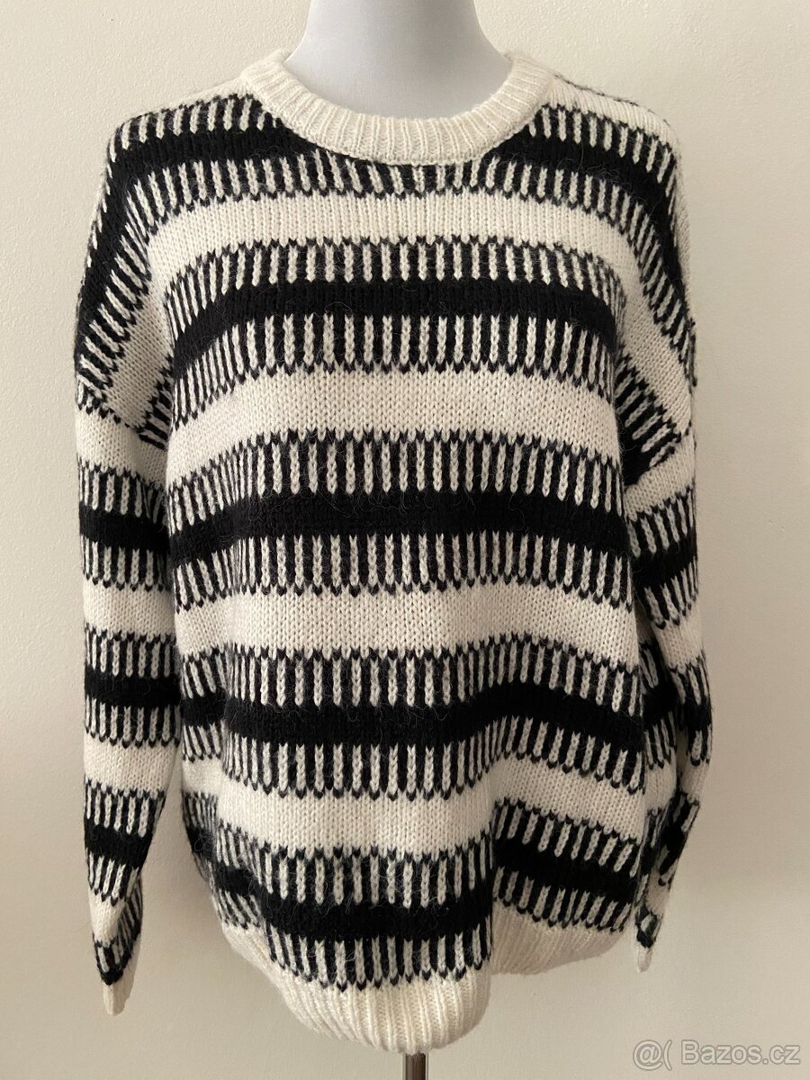 Černo-bílý svetr Sinsay vel. L nový