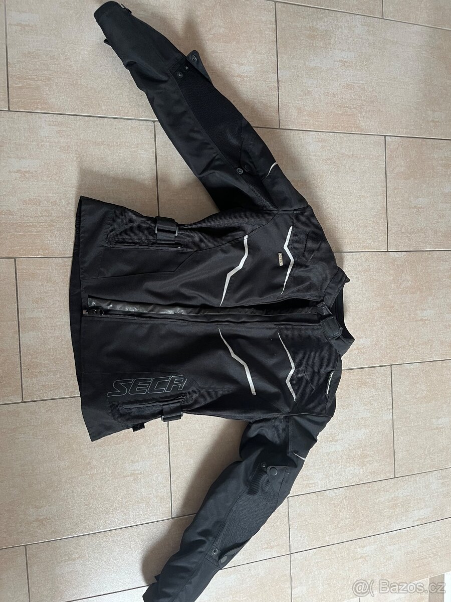 Prodám oblečení na motorku