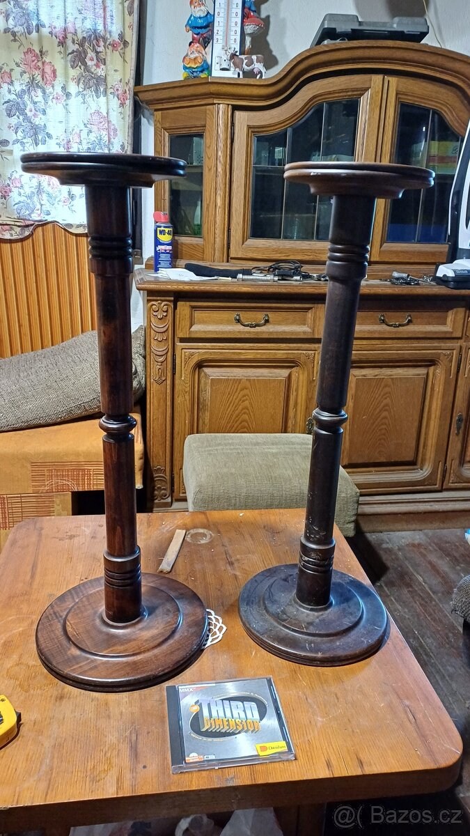 svícny soustružene dřevo