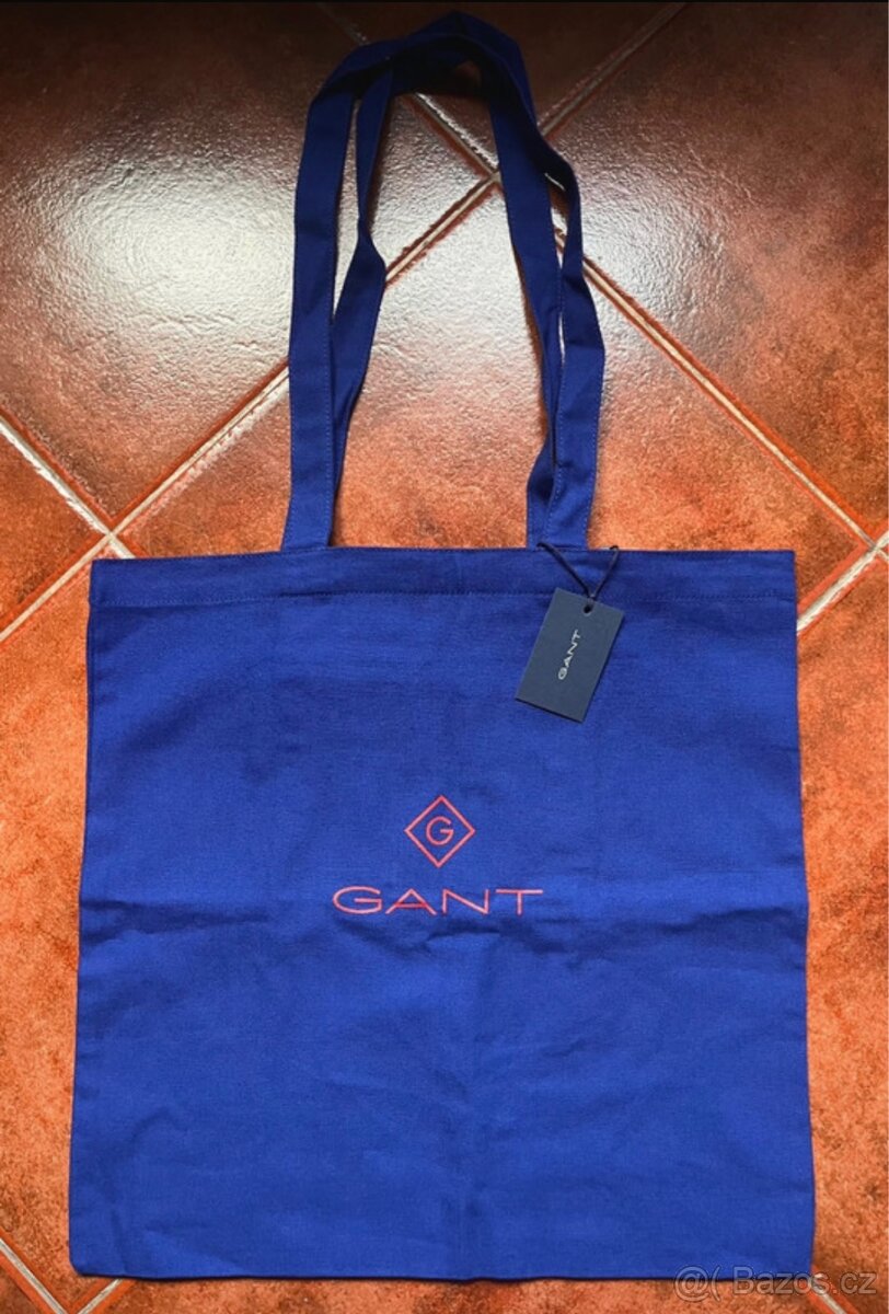 Krásná nová taška Gant