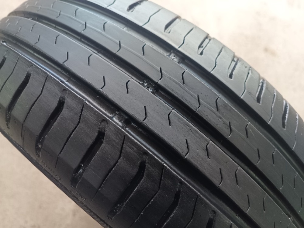 175/65 R14 CONTINENTAL (0417)