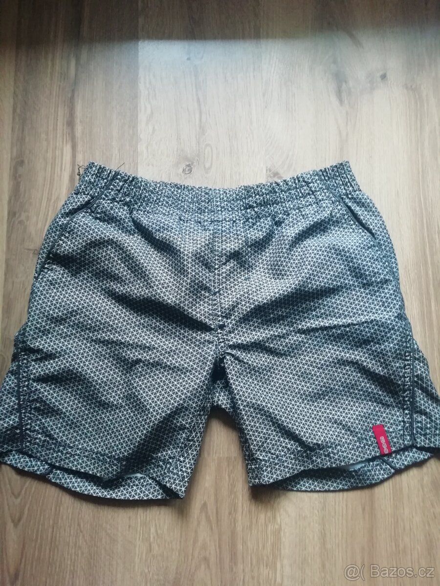 Plavkové kraťasy SAM vel. 146