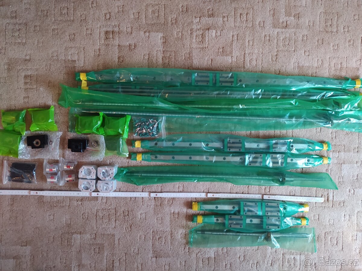 Set lineárních vedení, vozíky a kuličkové šrouby, CNC - set