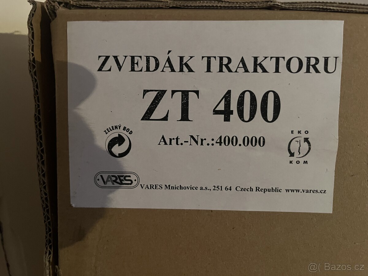 Prodám zvedák zahradního traktůrku ZT 400
