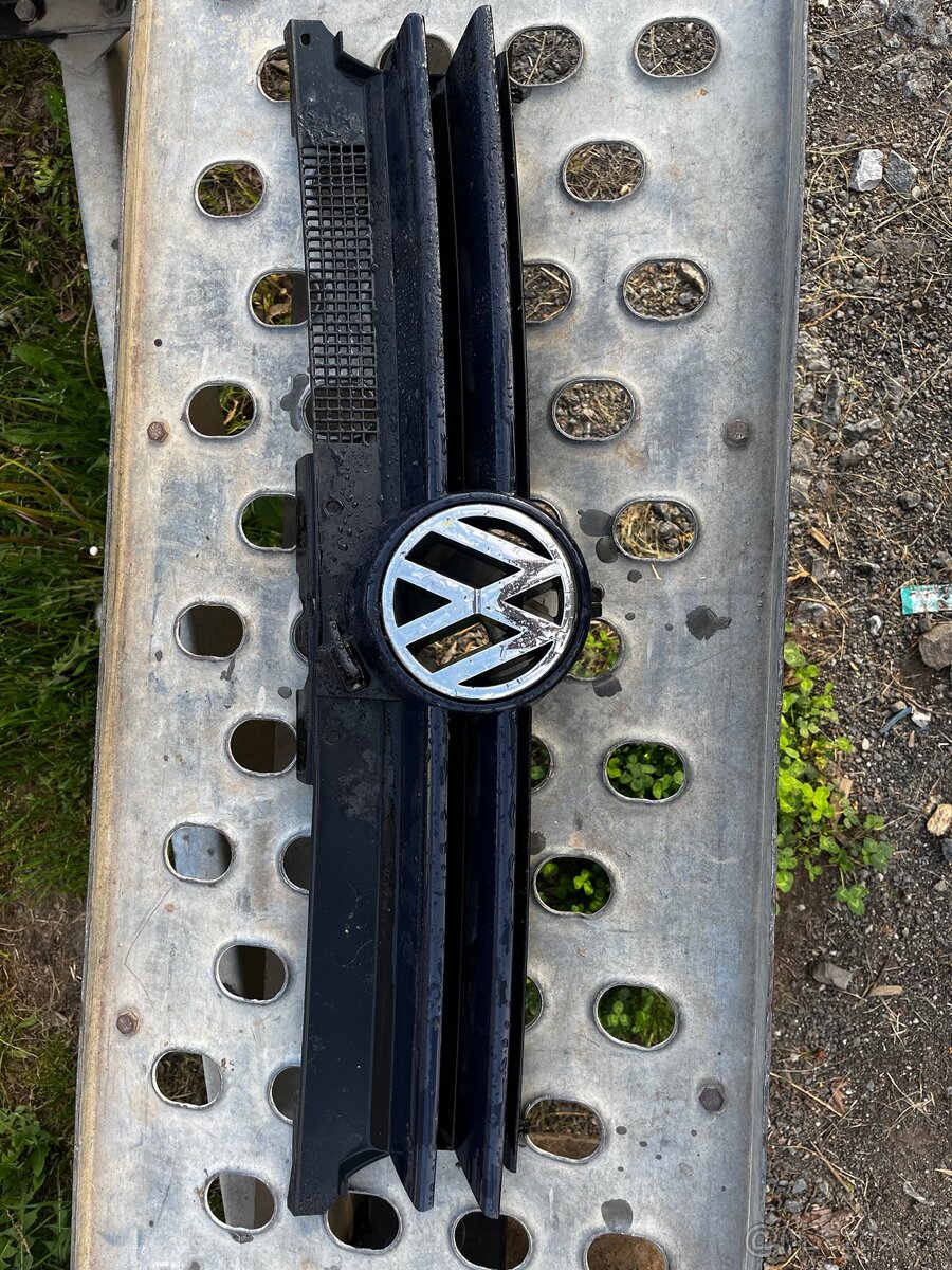 Maska VW Golf tmavě modrá