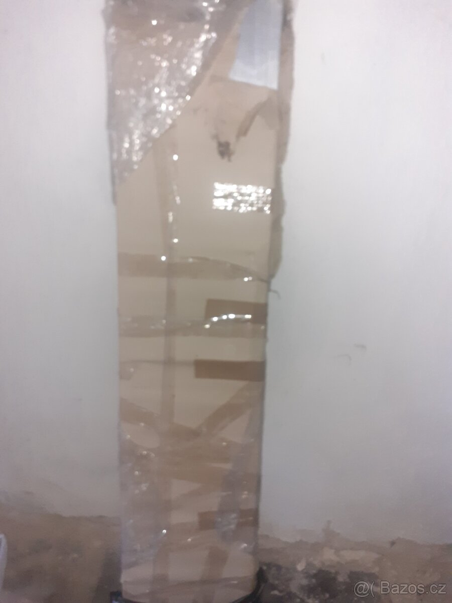Regál
