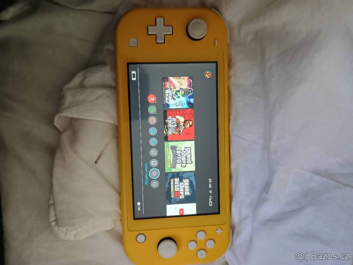 Nintendo switch lite 32gb top